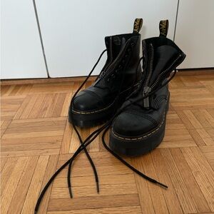 Dr. Martens Sinclair Platform Boots